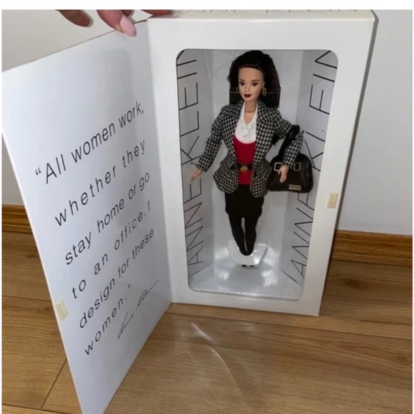 BARBIE - Anne Klein Doll 1997 Vintage - NIB - Picture 5 of 10